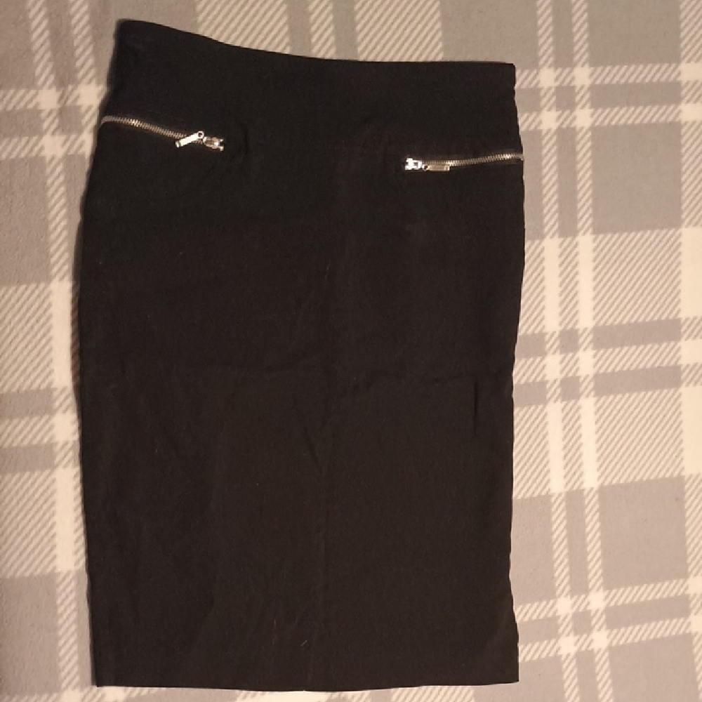 Joe B Black Pencil Skirt with Silver Accents